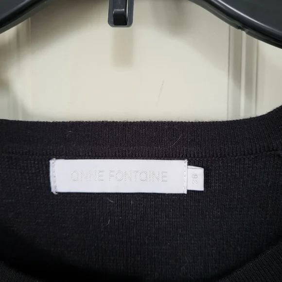 XS Anne Fontaine Sweater - Picture 3 of 9